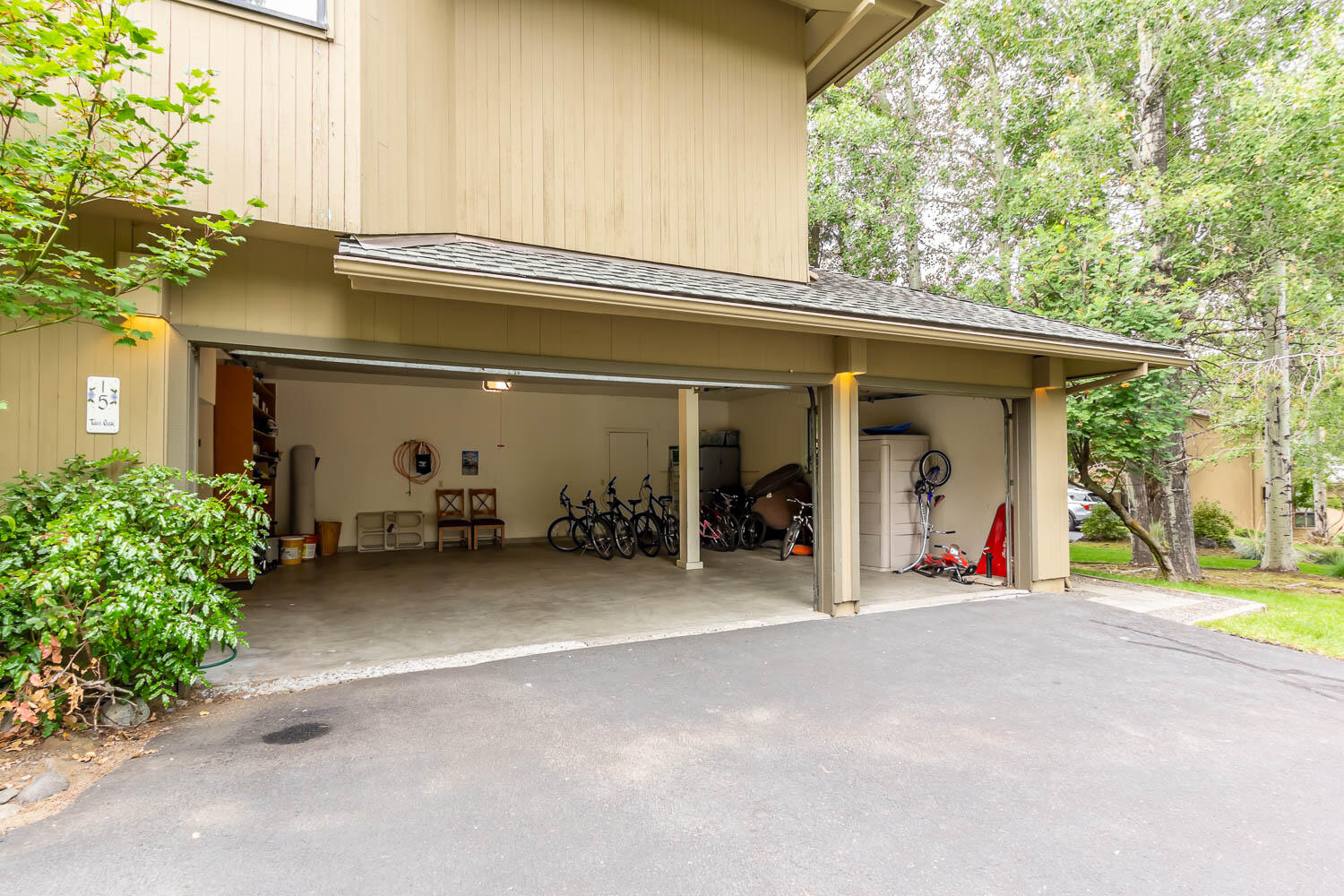 Fairway Crest Village - Residential