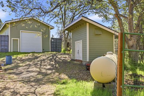Tiny photo for 8351 Dead Indian Memorial Road, Ashland, OR 97520 (MLS # 220221177)