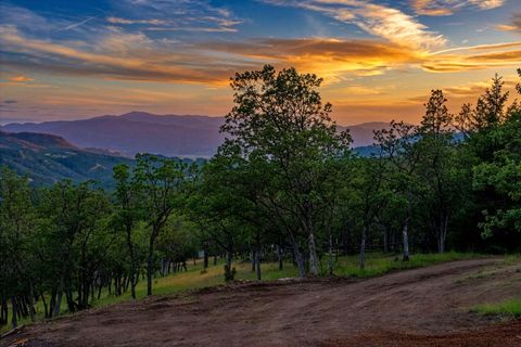 Tiny photo for 8351 Dead Indian Memorial Road, Ashland, OR 97520 (MLS # 220221177)