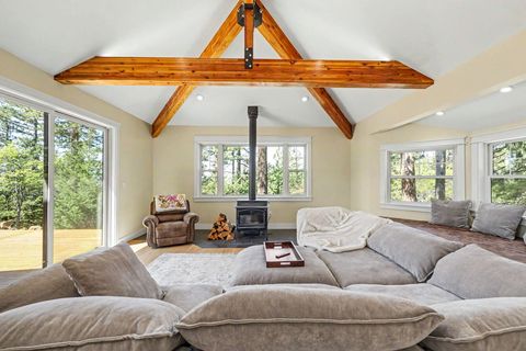 Tiny photo for 8351 Dead Indian Memorial Road, Ashland, OR 97520 (MLS # 220221177)