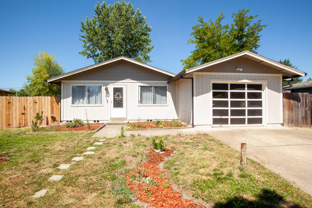 Cascade Village Unit No 8 - Residential