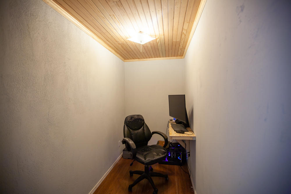 Cascade Village Unit No 8 - Residential