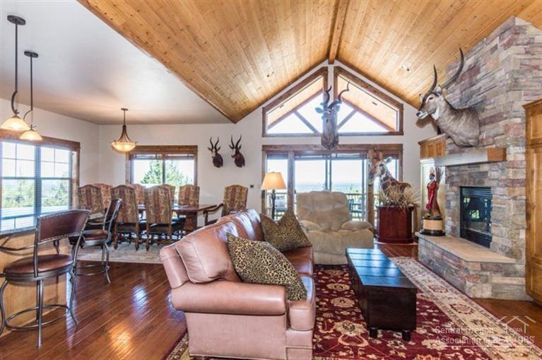 Eagle Crest - Residential