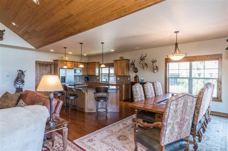 Eagle Crest - Residential