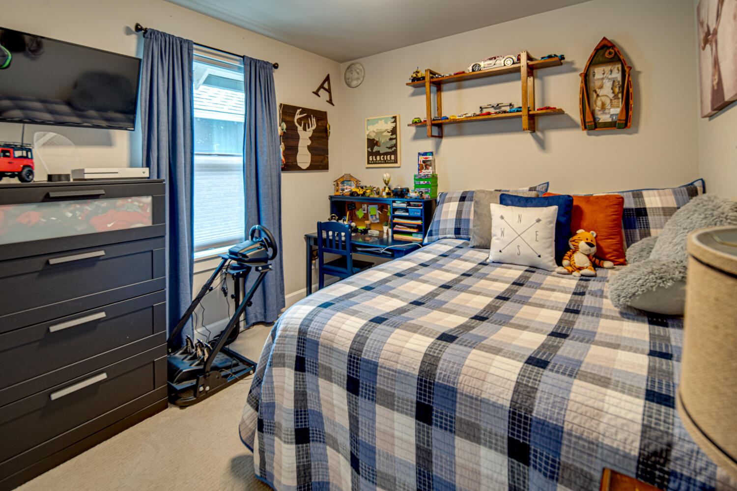 SaddleStone - Residential