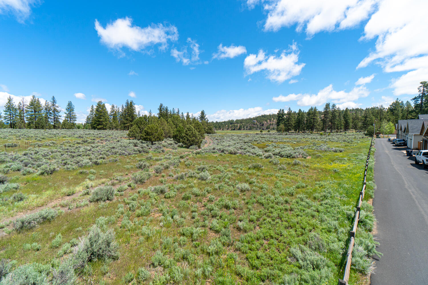 SaddleStone - Residential