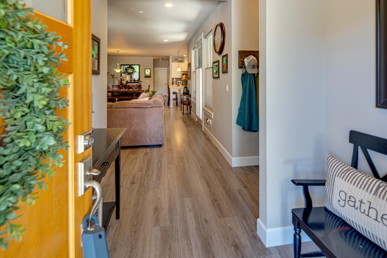 SaddleStone - Residential