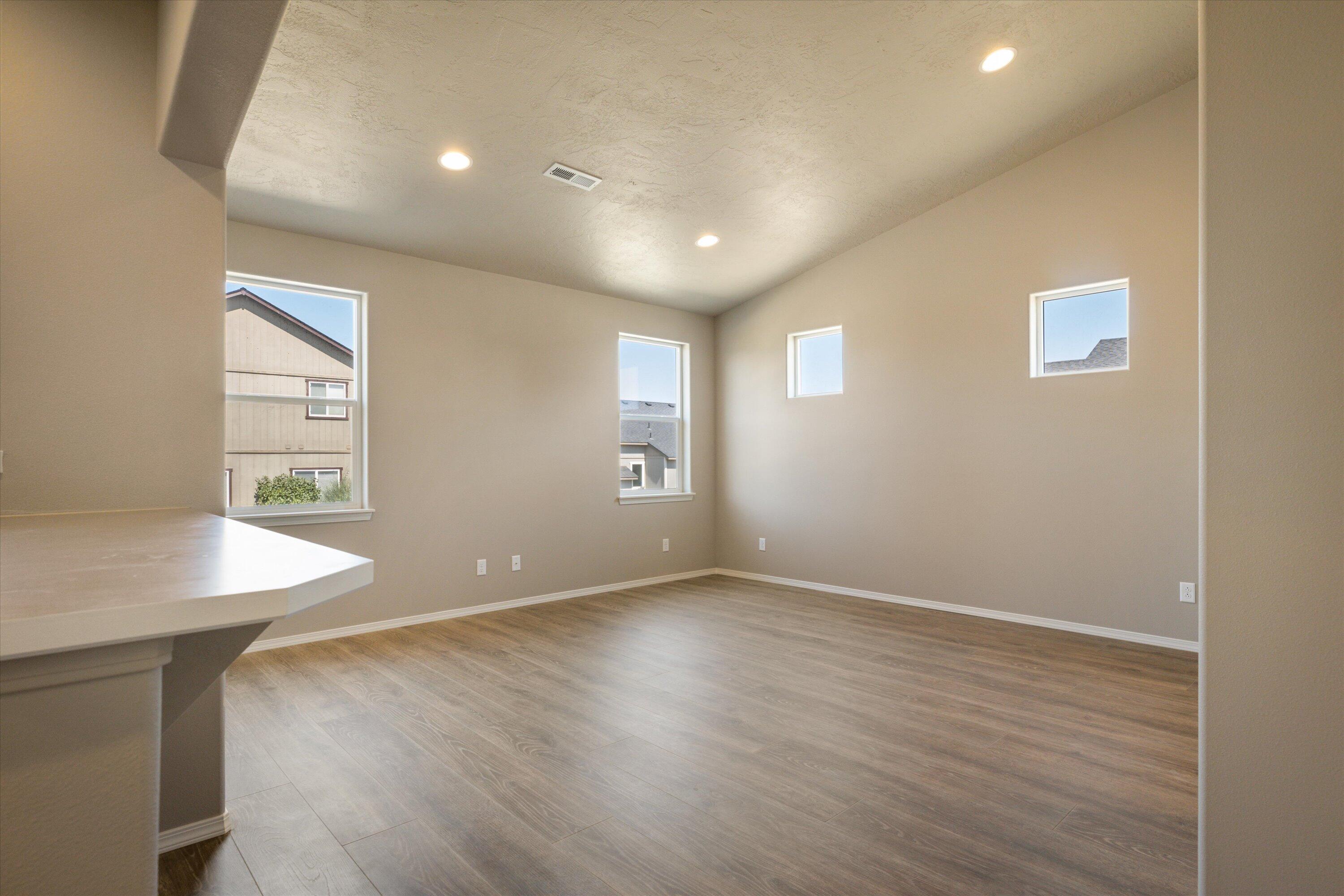 Morning Crest - Residential