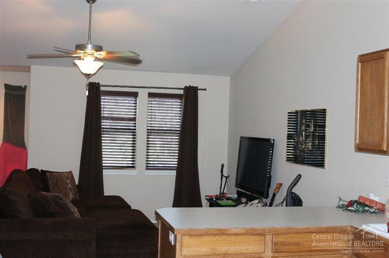 Cascade Vista - Residential