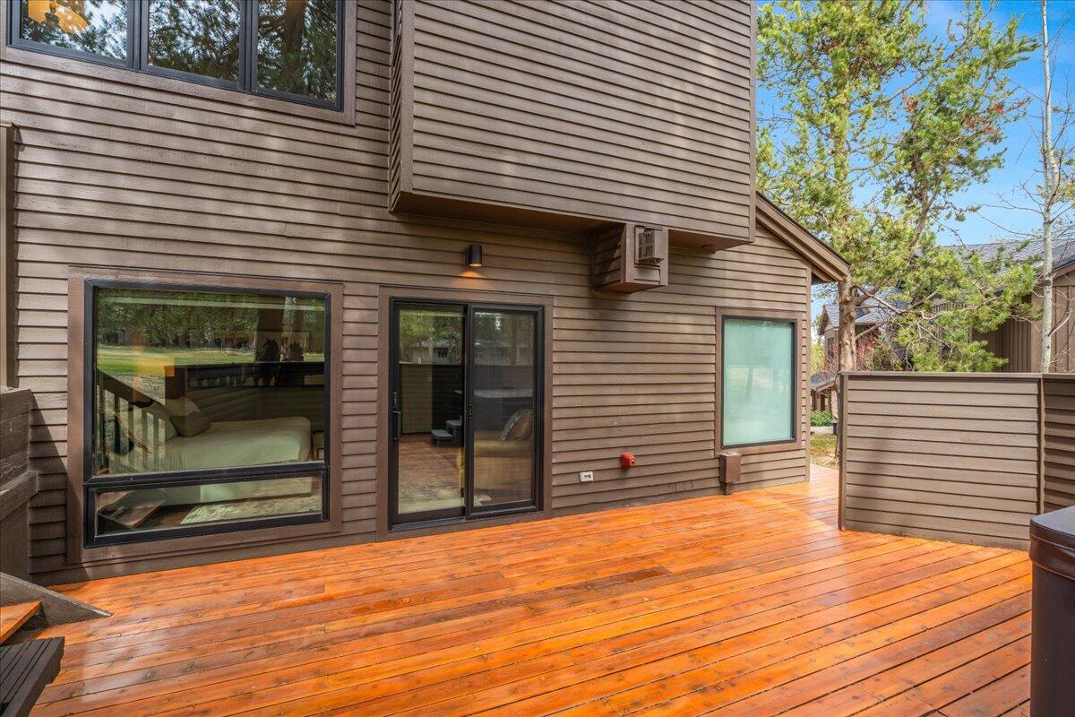 Fairway Crest Village - Residential