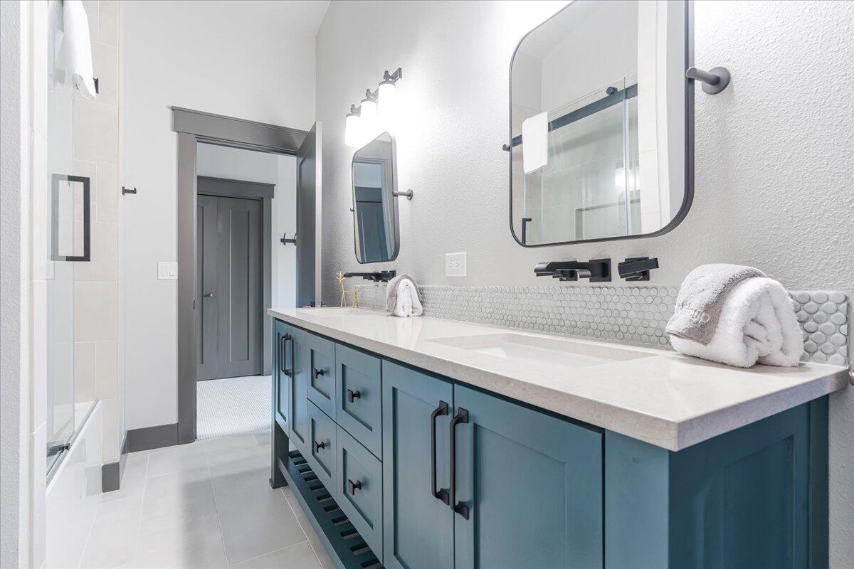 Fairway Crest Village - Residential