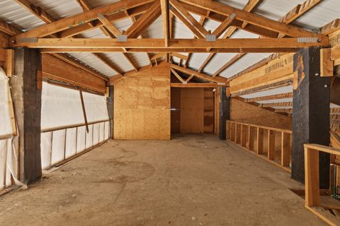 Tiny photo for 12445 Highway 140 E, Klamath Falls, OR 97603 (MLS # 220220516)
