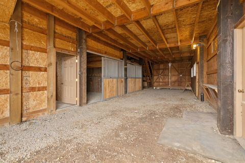 Tiny photo for 12445 Highway 140 E, Klamath Falls, OR 97603 (MLS # 220220516)