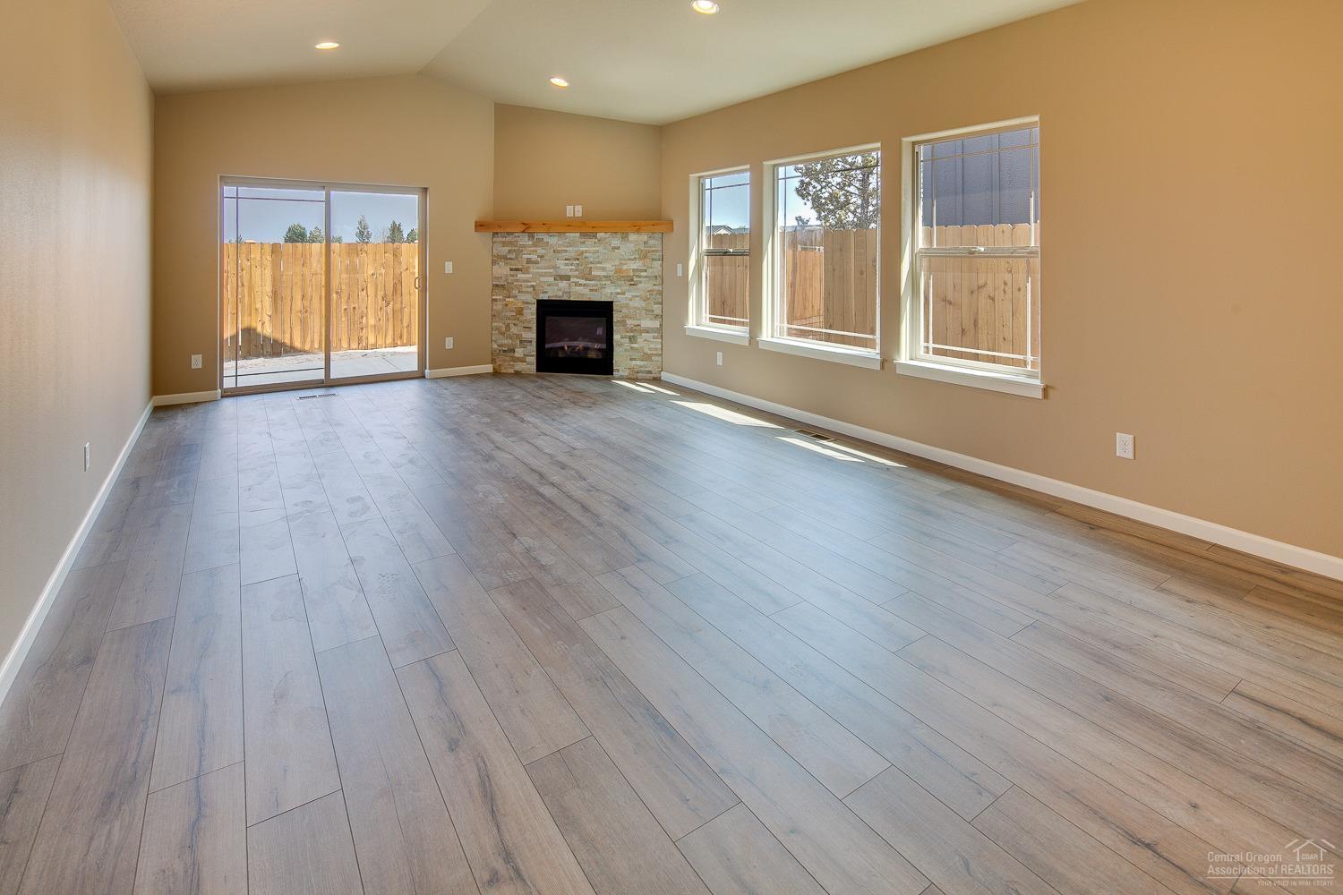 Fieldstone Crossing - Residential