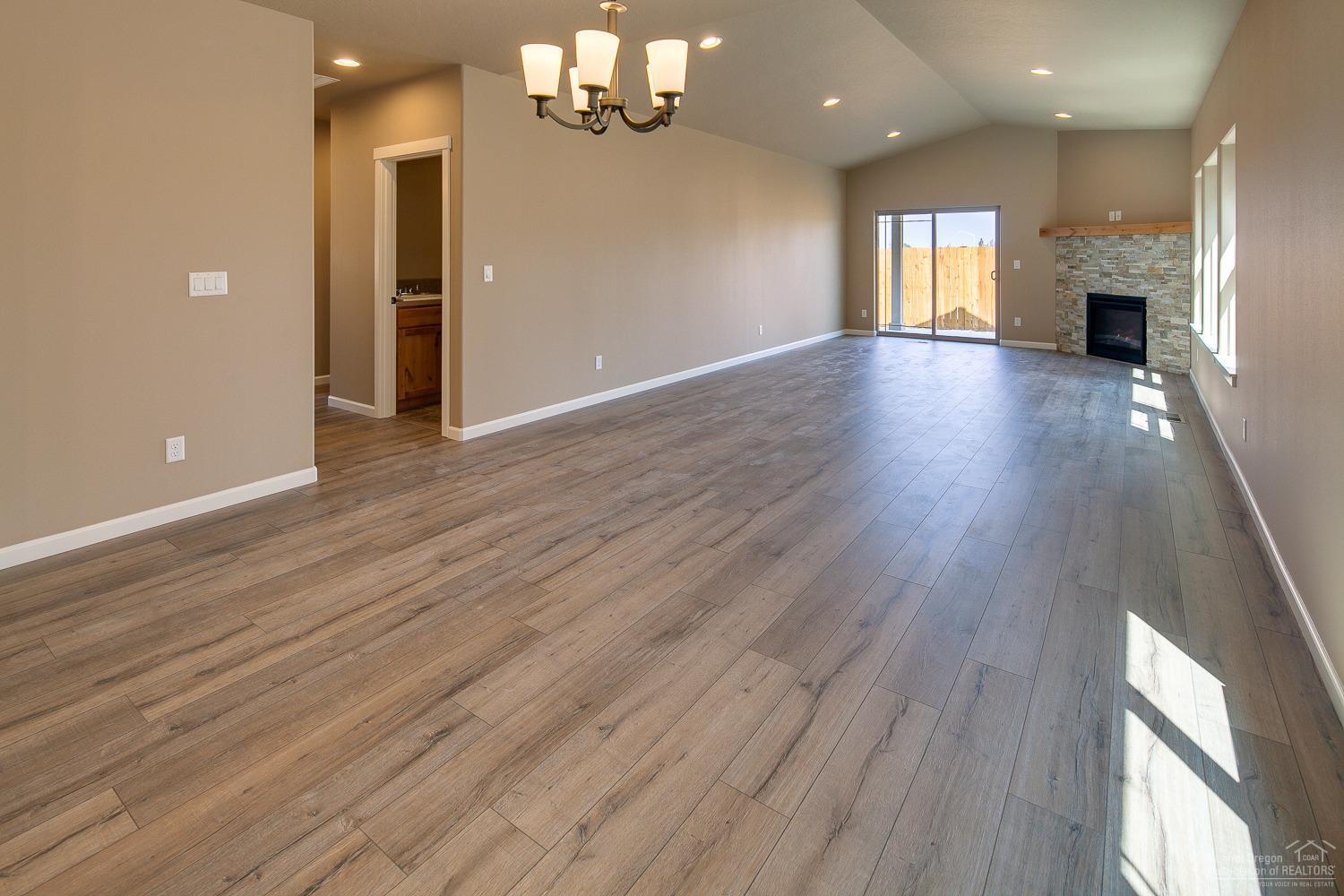 Fieldstone Crossing - Residential