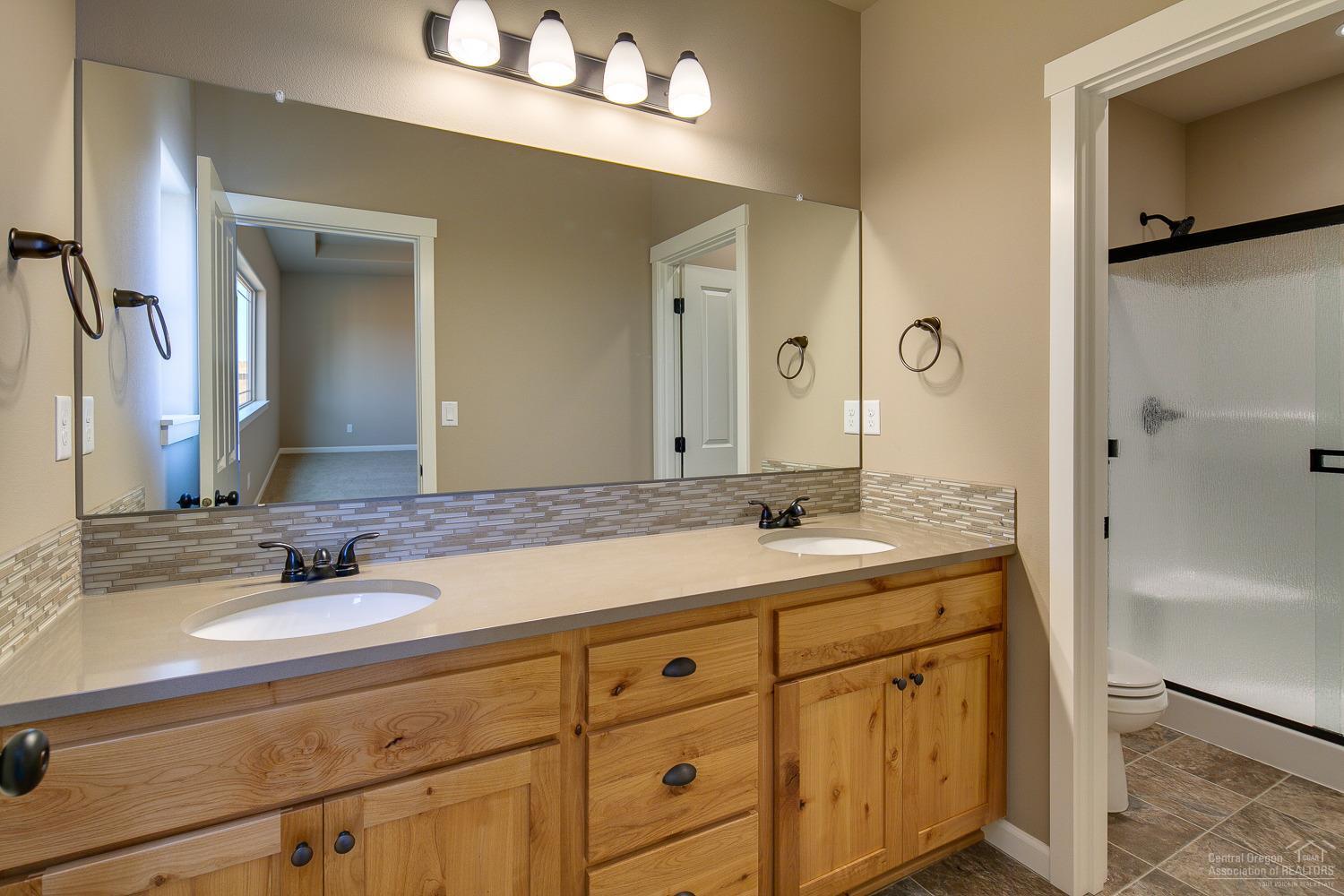 Fieldstone Crossing - Residential