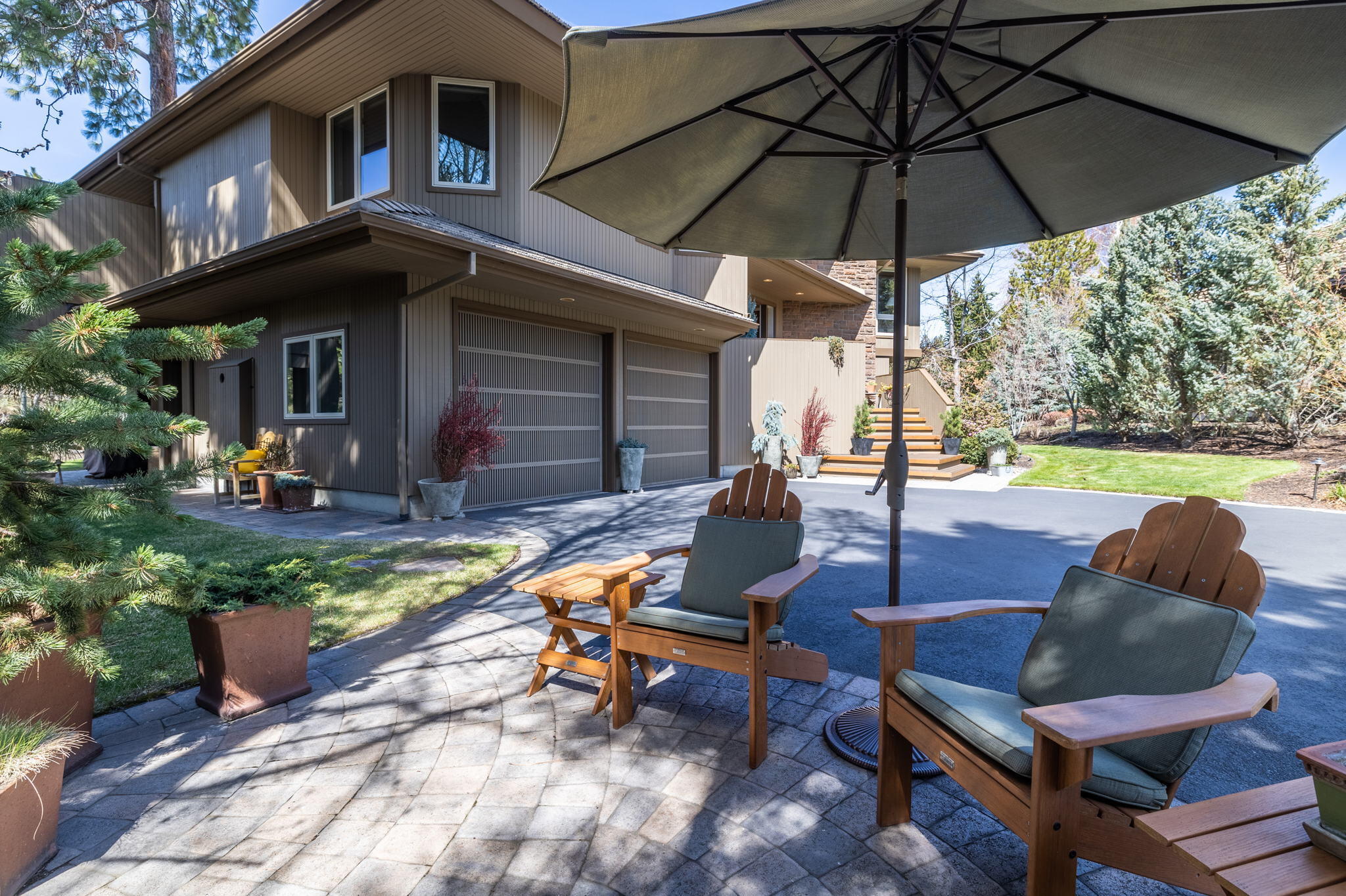 Broken Top - Residential