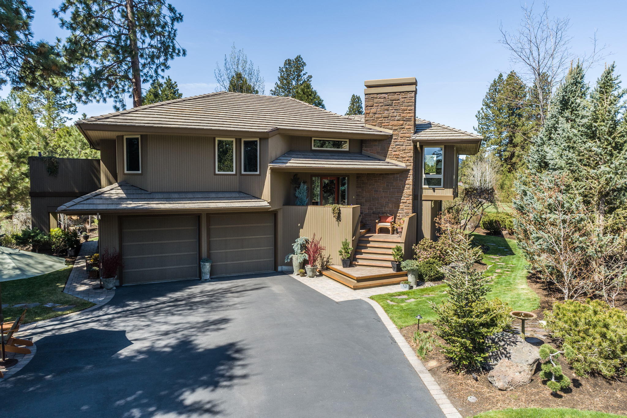 Broken Top - Residential