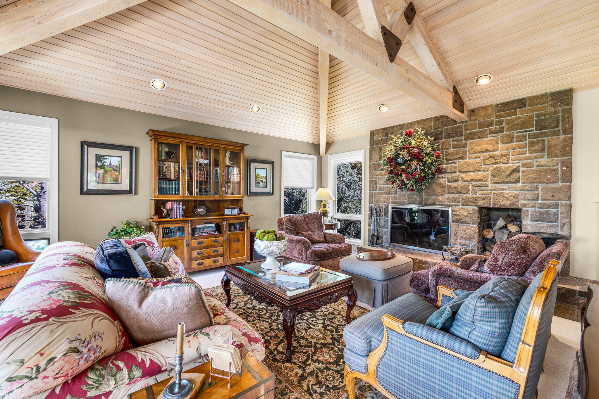 Broken Top - Residential