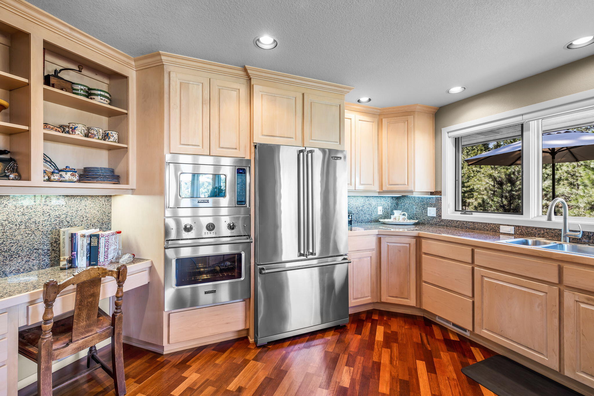 Broken Top - Residential