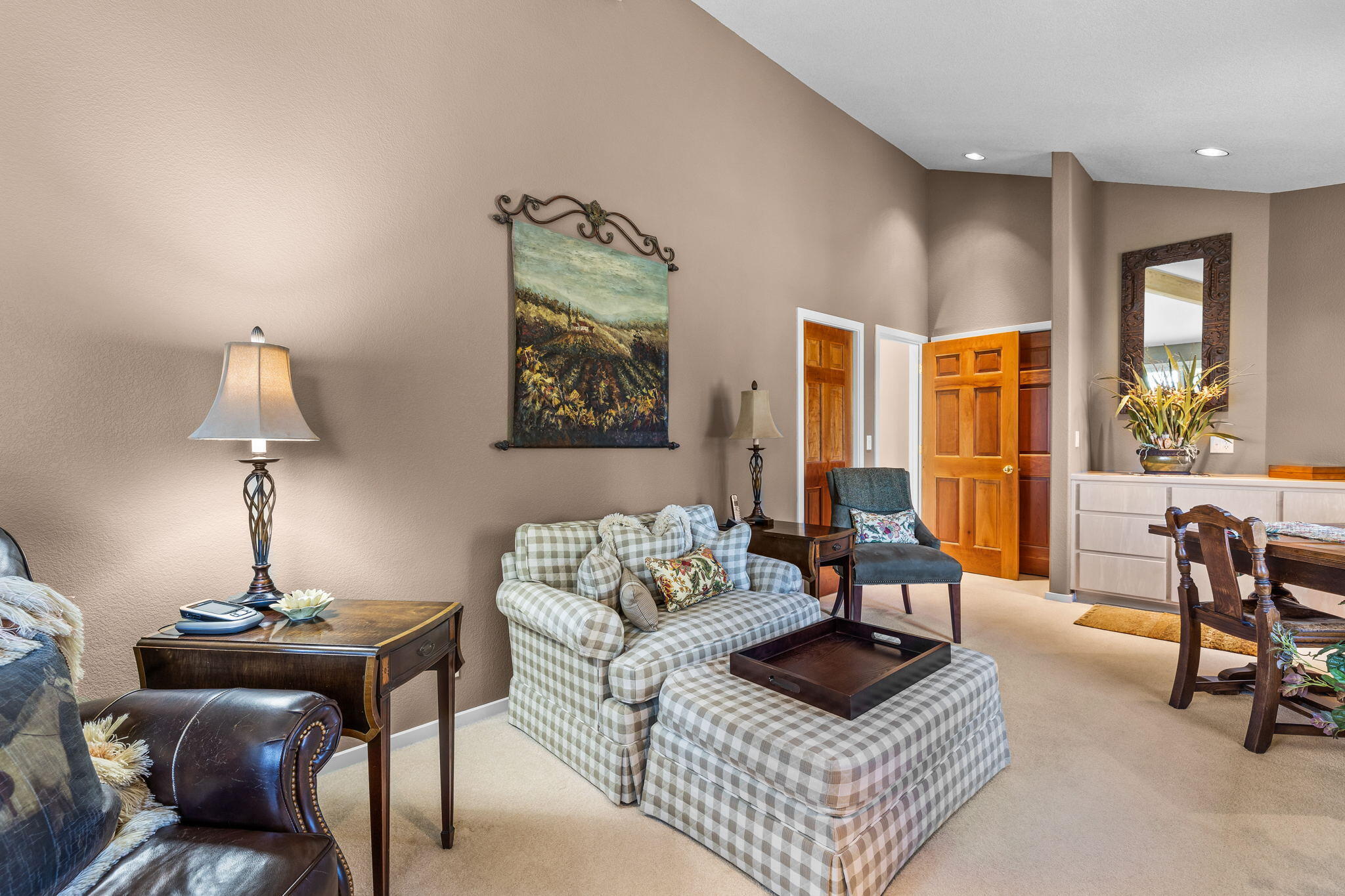 Broken Top - Residential