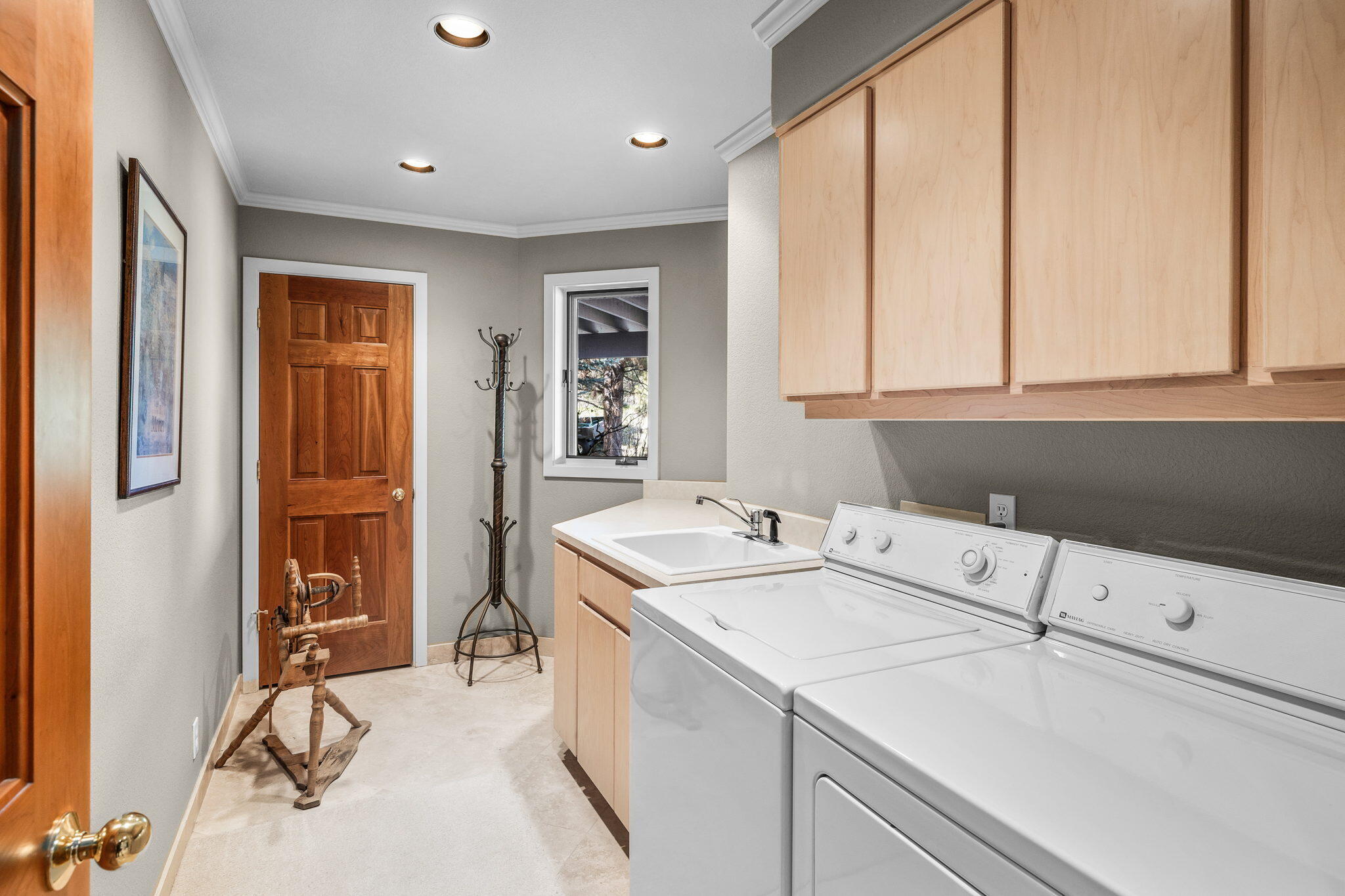 Broken Top - Residential