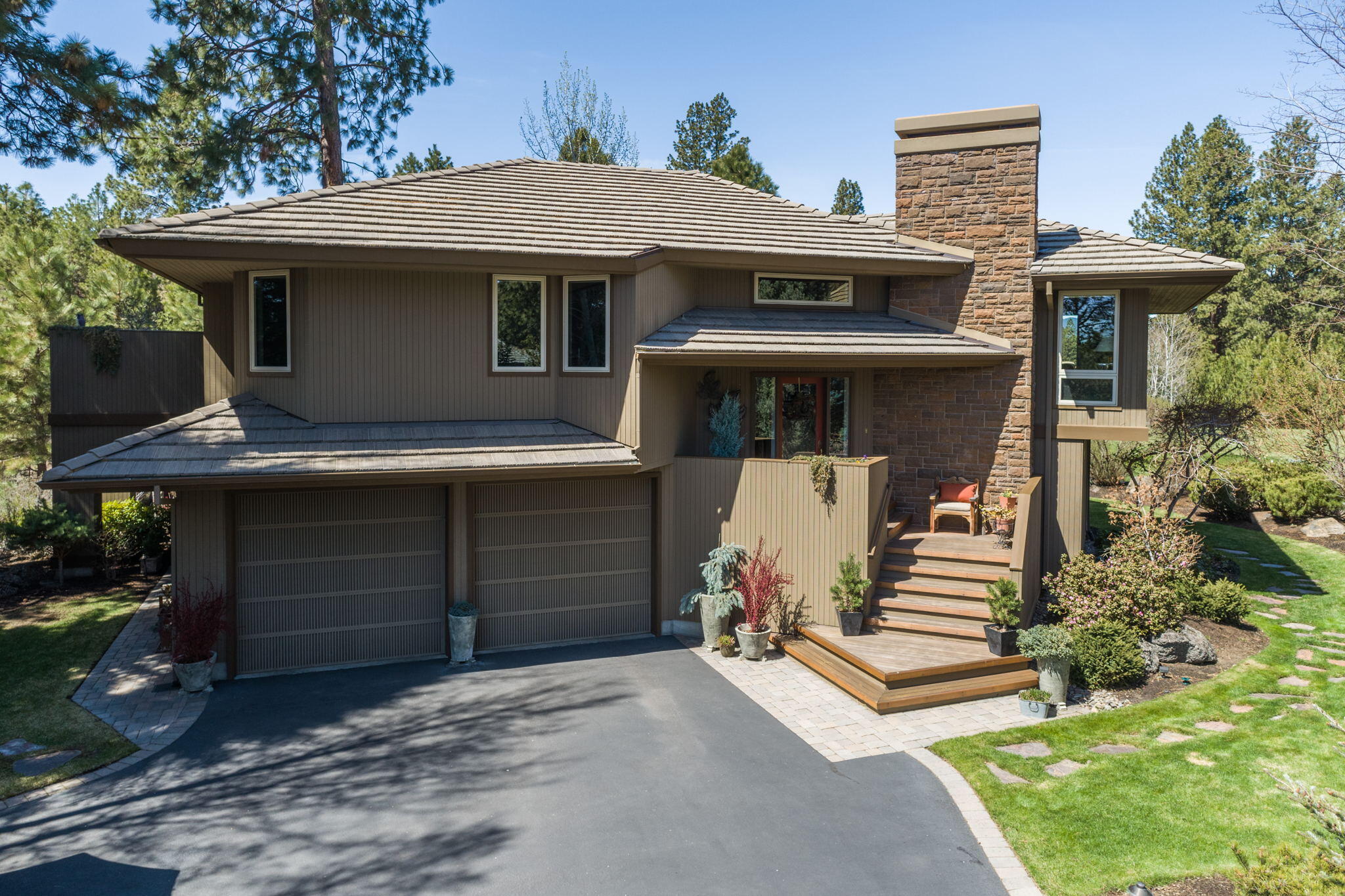 Broken Top - Residential