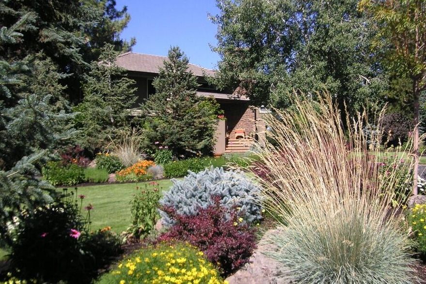 Buyer credit of $15k for rate buy down/closing costs! Ideal for either year-round living or enviable second-home enjoyment, the location & setting can't be beat. Easily reach hiking/biking trails, Deschutes River, NorthWest Crossing, and powdery slopes at Mt. Bachelor from your new home base. Masterful landscaping & a long paver-lined driveway lead to stone pathways, secret woodland patio, & views of fairways and Cascade peaks. Dramatic interior features vaulted beamed ceilings, walls of windows, and stone fireplace. Enjoy newer Viking appliances in the airy kitchen with walk-in pantry & bar seating. Primary suite pampers with upgraded heated floors in the marble bathroom and doors to the 1200sf wraparound deck that is an entertainer's dream. You will appreciate the 762sf garage replete with extensive custom storage cabinetry. Views, location, and pride in ownership make this home a must see! Don't miss out on this privilege to own one of the best sites in all of Broken Top!