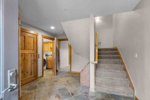 Tiny photo for 601 SW Otter Way, Bend, OR 97702 (MLS # 220219621)