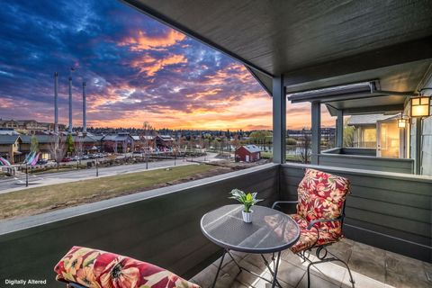Tiny photo for 601 SW Otter Way, Bend, OR 97702 (MLS # 220219621)