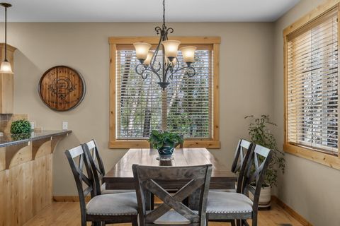Tiny photo for 601 SW Otter Way, Bend, OR 97702 (MLS # 220219621)