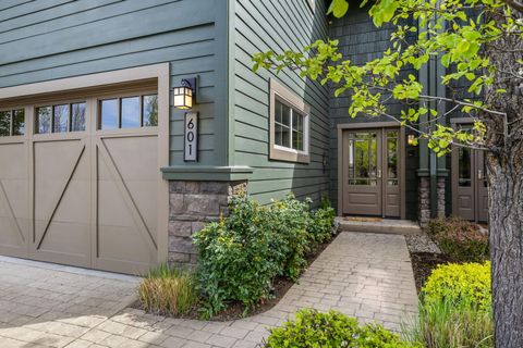 Tiny photo for 601 SW Otter Way, Bend, OR 97702 (MLS # 220219621)