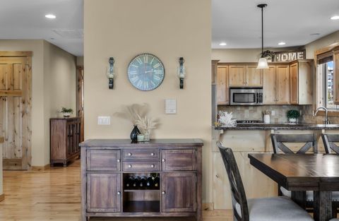 Tiny photo for 601 SW Otter Way, Bend, OR 97702 (MLS # 220219621)