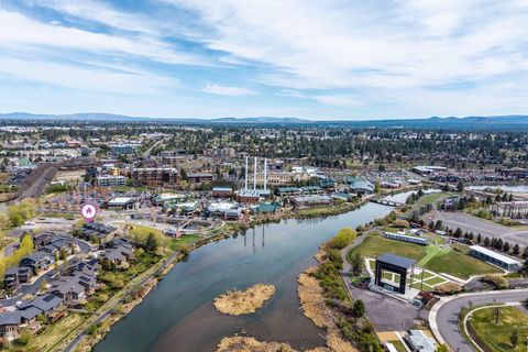 Tiny photo for 601 SW Otter Way, Bend, OR 97702 (MLS # 220219621)