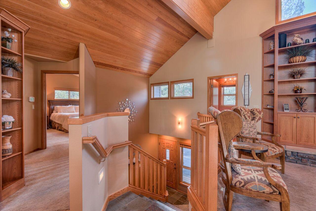 Fairway Point Villag - Residential