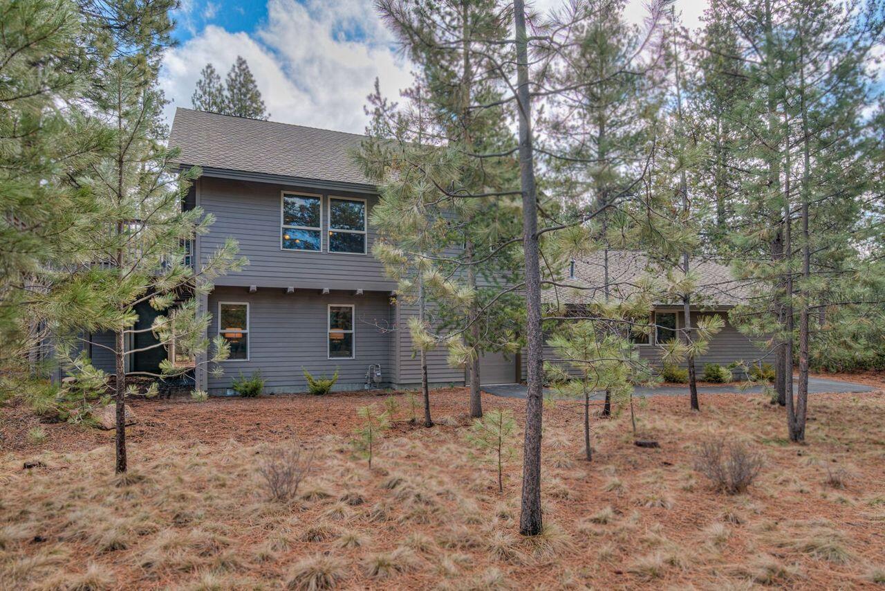 Fairway Point Villag - Residential