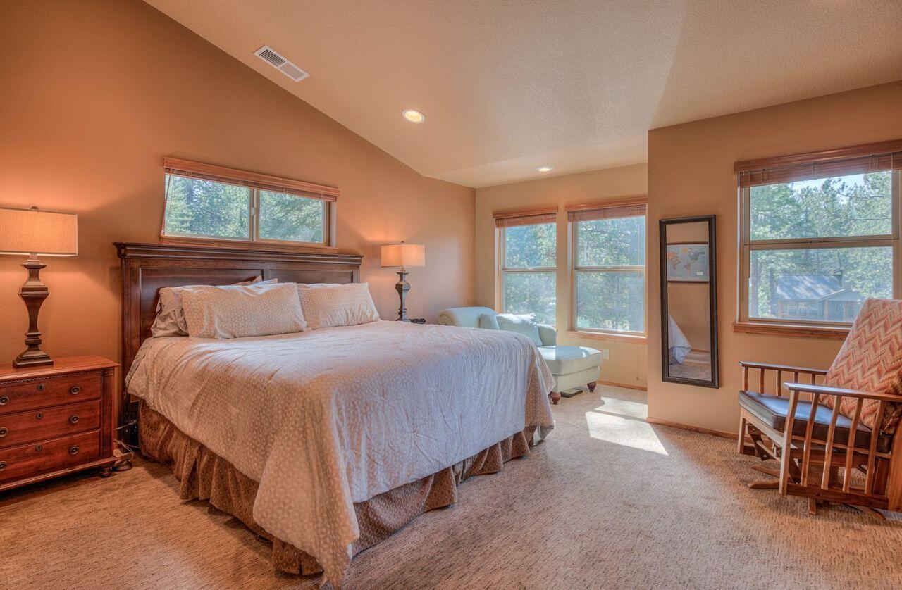 Fairway Point Villag - Residential