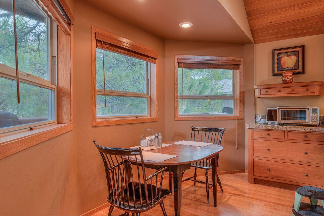 Fairway Point Villag - Residential