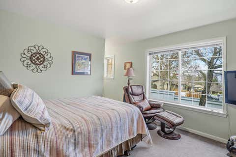 Tiny photo for 369 Alta Avenue, Ashland, OR 97520 (MLS # 220226544)