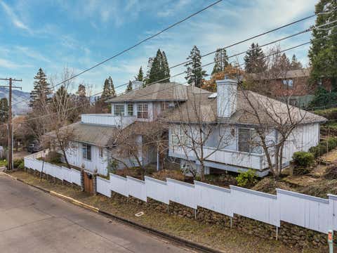 Tiny photo for 369 Alta Avenue, Ashland, OR 97520 (MLS # 220226544)
