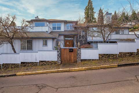 Tiny photo for 369 Alta Avenue, Ashland, OR 97520 (MLS # 220226544)