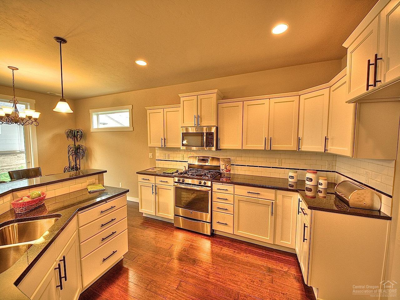 Cascade Heights - Residential