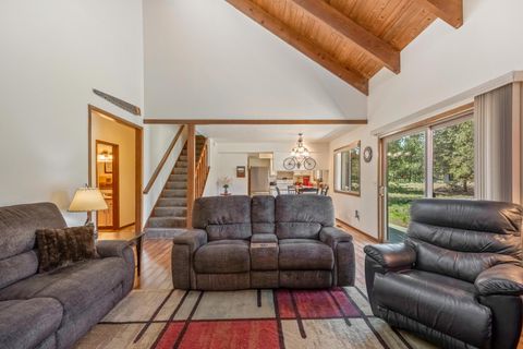 Tiny photo for 57339 Mountain View Lane #5, Sunriver, OR 97707 (MLS # 220221544)