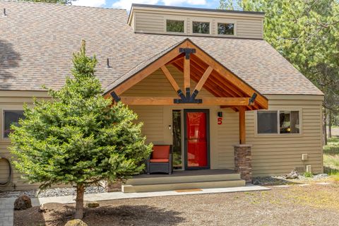 Tiny photo for 57339 Mountain View Lane #5, Sunriver, OR 97707 (MLS # 220221544)