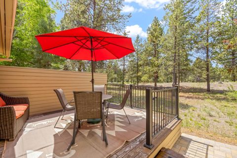Tiny photo for 57339 Mountain View Lane #5, Sunriver, OR 97707 (MLS # 220221544)