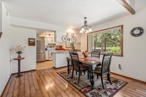 Tiny photo for 57339 Mountain View Lane #5, Sunriver, OR 97707 (MLS # 220221544)