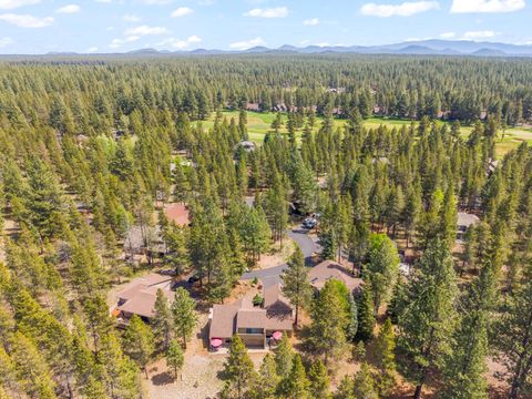 Tiny photo for 57339 Mountain View Lane #5, Sunriver, OR 97707 (MLS # 220221544)