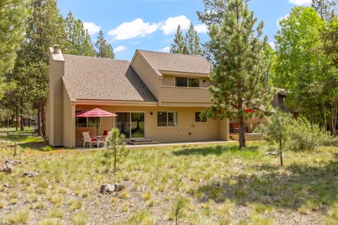 Tiny photo for 57339 Mountain View Lane #5, Sunriver, OR 97707 (MLS # 220221544)