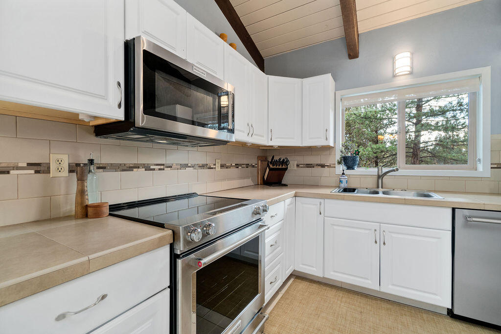 Saddleback West - Residential