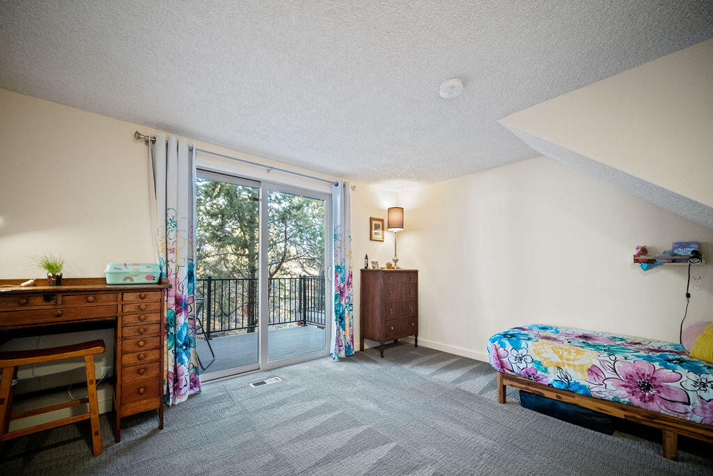 Saddleback West - Residential